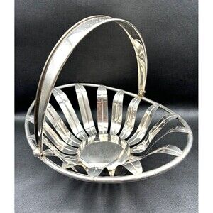 Large Vintage Godinger Silver Art Co Basket Swinging Handle China Nice!